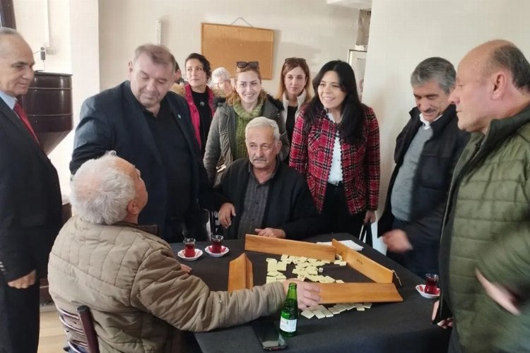 İYİ Parti İzmit İlçe Başkanı Ayşegül Babacan ve teşkilatı köy ziyaretlerini sürdürüyor.